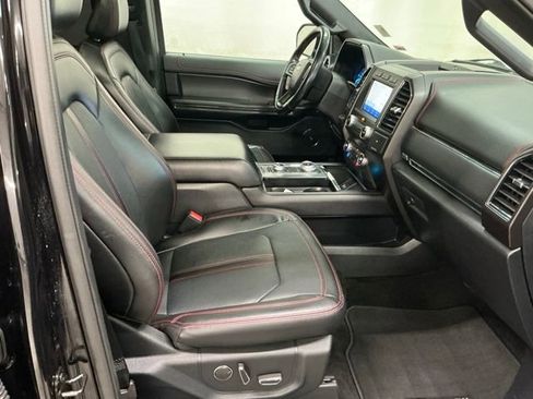 Used 2021 Ford Expedition Max Limited image 21