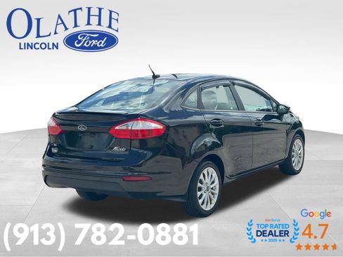 Used 2014 Ford Fiesta SE w/ Equipment Group 201A FWD image 5