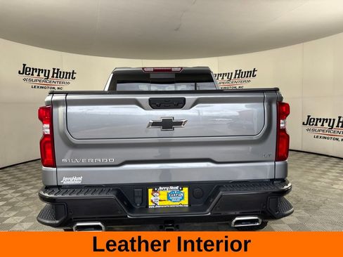 Used 2025 Chevrolet Silverado 1500 LT Trail Boss w/ Convenience Package II AWD/4WD image 6