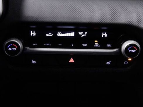 Used 2024 MAZDA CX-50 AWD 2.5 S w/ Preferred Package image 29