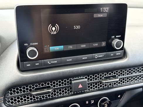 Used 2025 Honda HR-V Sport image 20