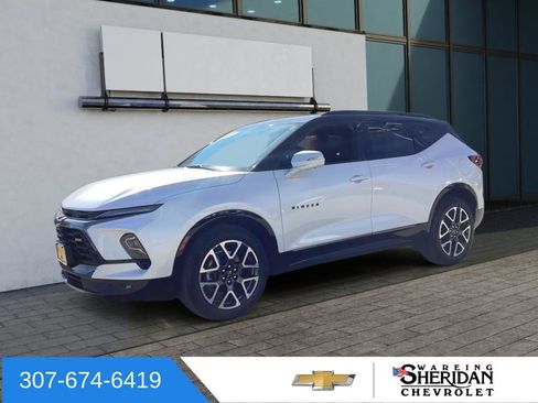 Used 2025 Chevrolet Blazer RS w/ Driver Confidence II Package AWD/4WD image 6