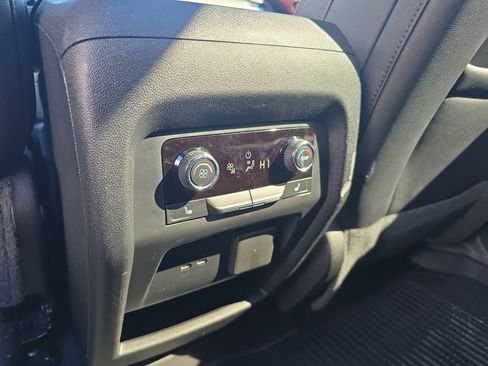 Used 2024 Chevrolet Traverse RS w/ LPO, Floor Liner Package image 16