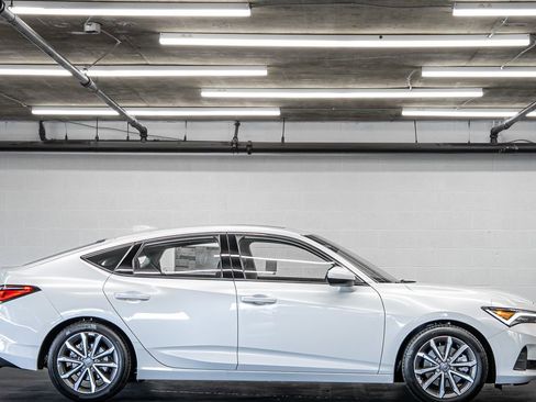 New 2026 Acura Integra FWD image 6