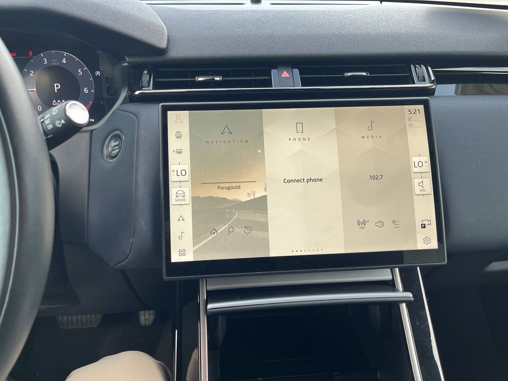 Used 2025 Land Rover Range Rover Velar S AWD/4WD image 24