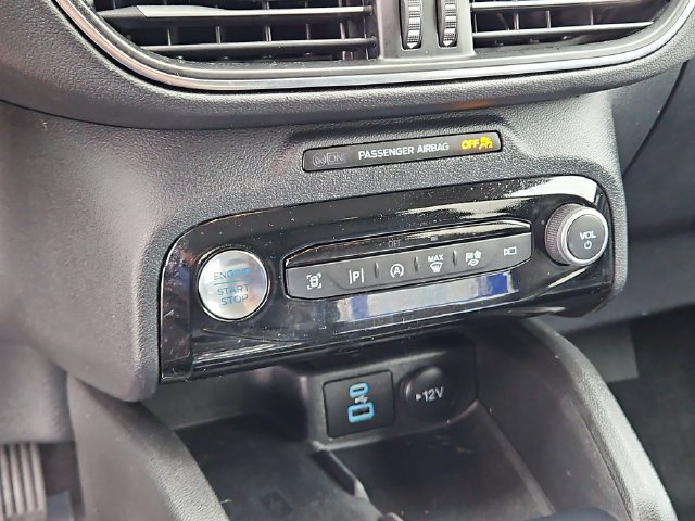 Certified 2023 Ford Escape Platinum AWD/4WD image 19