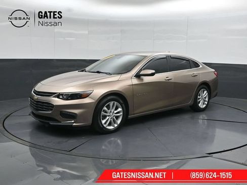 Used 2018 Chevrolet Malibu LT FWD image 6