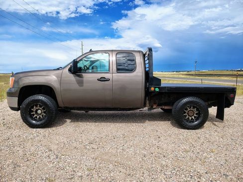 Used 2007 GMC Sierra 2500 4x4 Extended Cab image 2