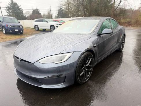 Used 2022 Tesla Model S Plaid image 8