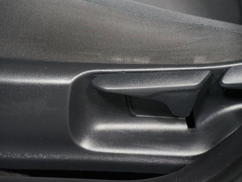 Certified 2022 Toyota Corolla LE FWD image 29