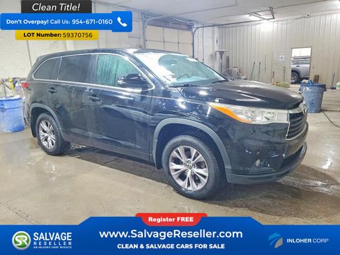 Used 2016 Toyota Highlander Plus AWD/4WD image 5
