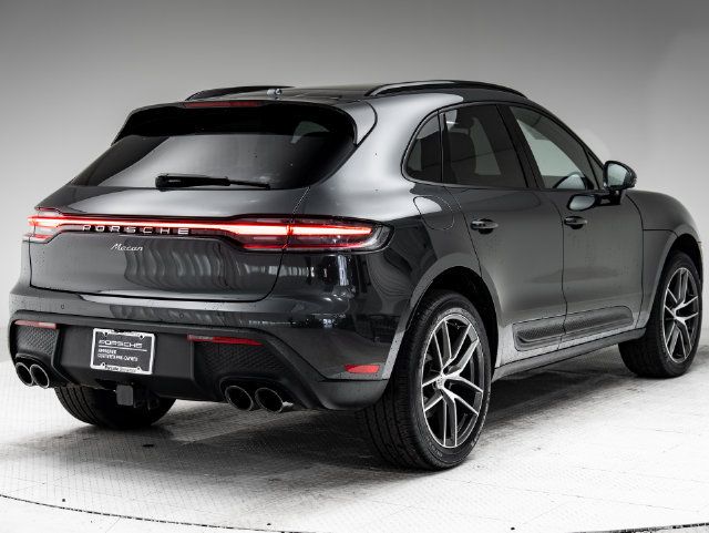 Certified 2026 Porsche Macan AWD/4WD image 31