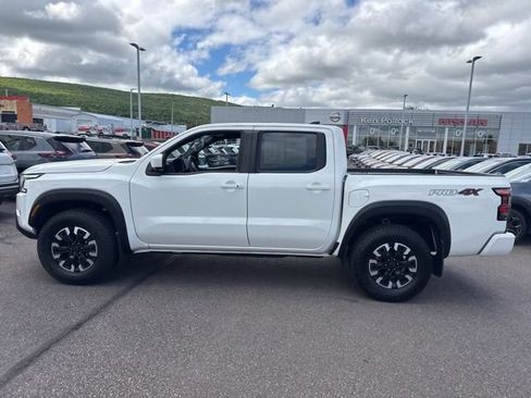 Certified 2024 Nissan Frontier PRO-4X w/ Pro Convenience Package AWD/4WD image 8