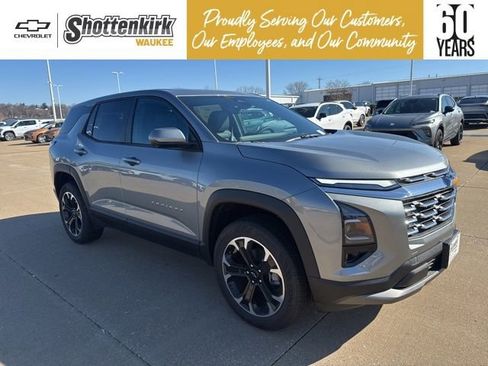 New 2026 Chevrolet Equinox LT w/ Convenience Package II FWD image 1
