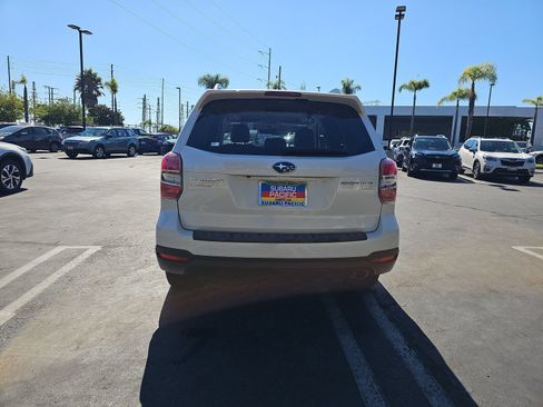 Used 2014 Subaru Forester 2.5i Limited w/ Popular Package #2 AWD/4WD image 6