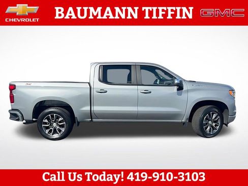 Used 2024 Chevrolet Silverado 1500 LT AWD/4WD image 7