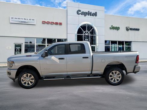 New 2026 RAM 2500 Big Horn AWD/4WD image 8