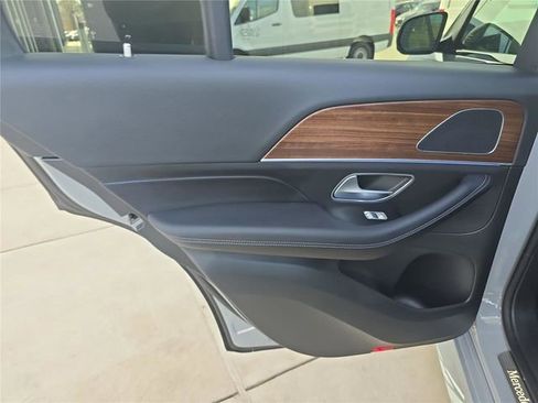 Used 2026 Mercedes-Benz GLE 350 4MATIC image 15