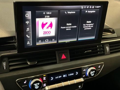 Used 2023 Audi A4 2.0T Premium w/ Convenience Package image 2