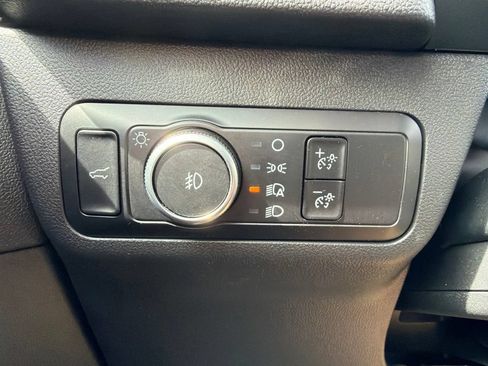 Used 2025 Ford Escape Platinum AWD/4WD image 20