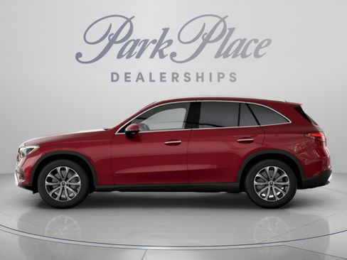 Used 2026 Mercedes-Benz GLC 300 image 44