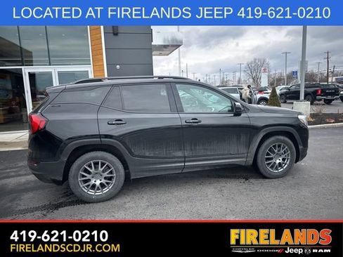 Used 2020 GMC Terrain SLE w/ Driver Convenience Package image 28