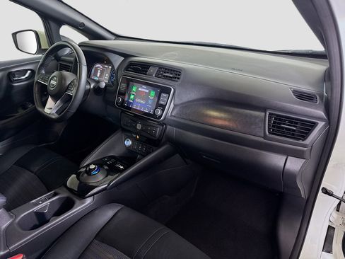 Used 2022 Nissan Leaf SV Plus image 30