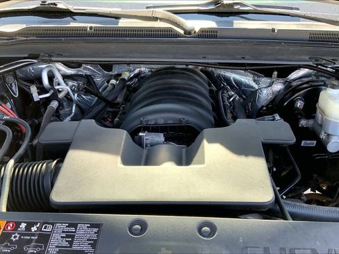 Used 2018 Chevrolet Tahoe LT image 31