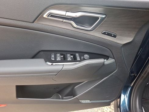 New 2025 Kia Sportage X-Line Prestige image 8