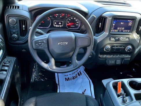 Used 2024 Chevrolet Silverado 1500 Custom Trail Boss image 5