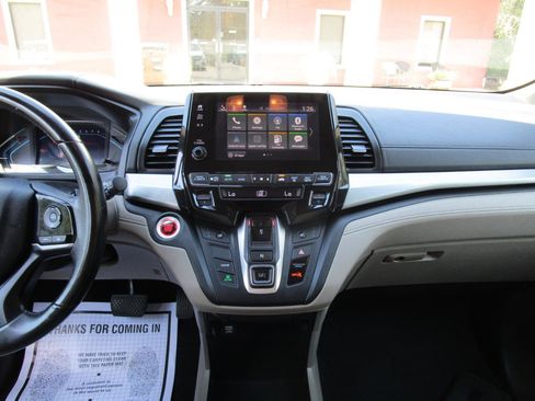 Used 2018 Honda Odyssey EX-L image 8