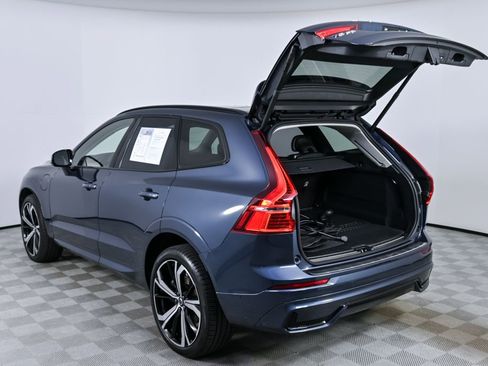 Certified 2025 Volvo XC60 T8 Ultra w/ Protection Package Premier image 34