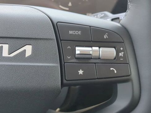 Used 2026 Kia Sportage SX FWD image 26