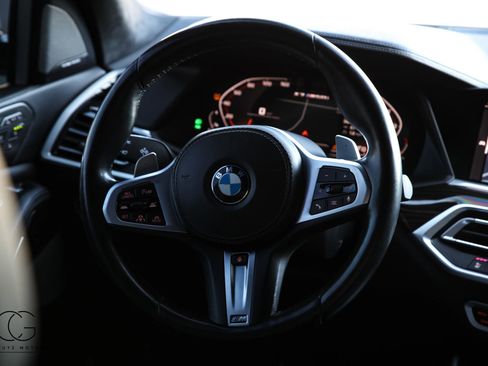 Used 2020 BMW X7 M50i w/ Dynamic Handling Package image 37