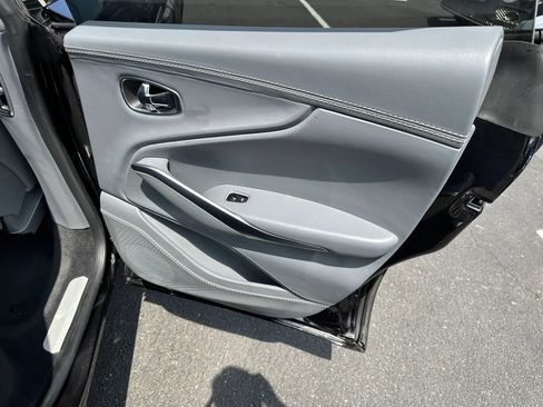 Used 2021 Aston Martin DBX AWD/4WD image 14