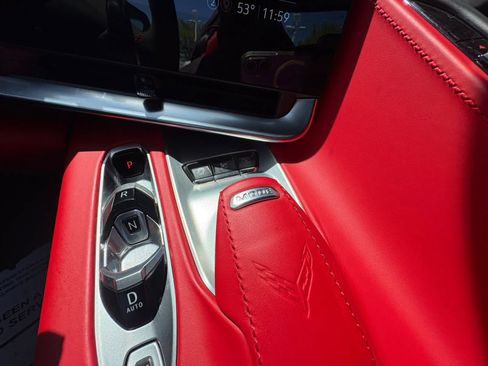 Used 2022 Chevrolet Corvette Stingray Premium Conv w/ Z51 Performance Package RWD image 25