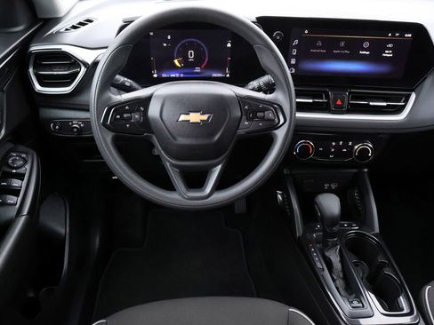 Used 2025 Chevrolet TrailBlazer LT image 20