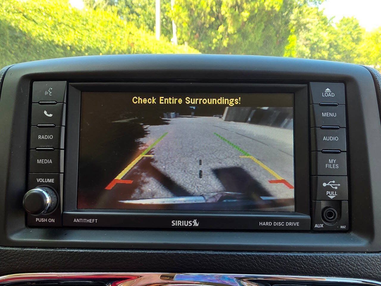 Used 2015 Chrysler Town & Country Touring-L w/ Driver Convenience Group FWD image 22