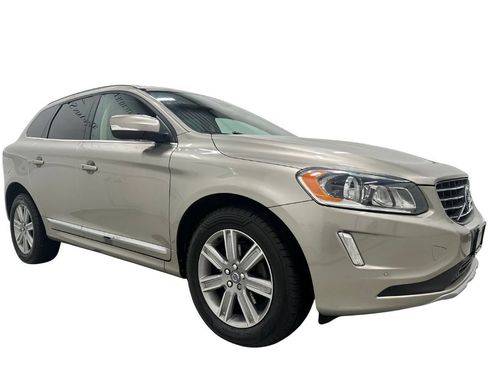Used 2016 Volvo XC60 T6 w/ Proximity Package AWD/4WD image 3