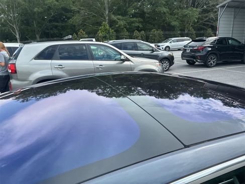 Used 2018 Tesla Model 3 Long Range RWD image 14