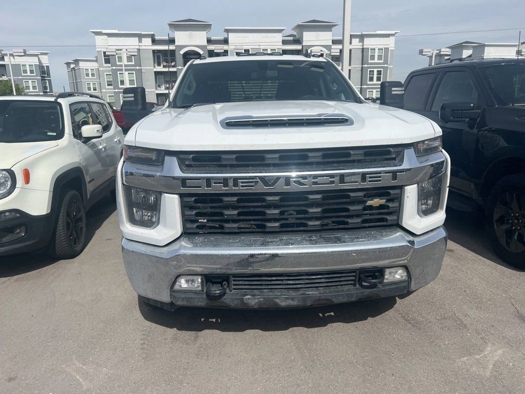 Used 2022 Chevrolet Silverado 3500 LT w/ Convenience Package AWD/4WD image 9