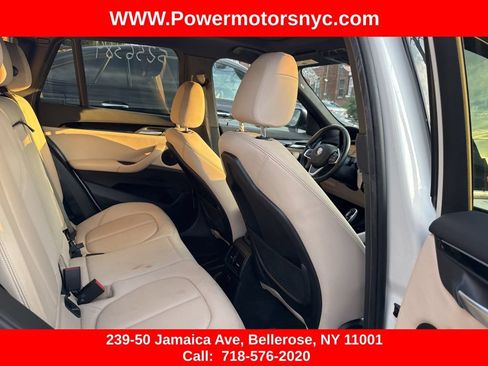 Used 2022 BMW X1 xDrive28i w/ Convenience Package AWD/4WD image 17