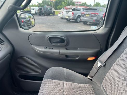 Used 2002 Ford F150 XLT RWD image 10