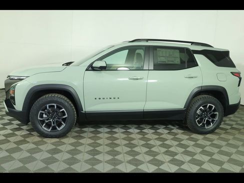 New 2026 Chevrolet Equinox ACTIV w/ Convenience Package III image 15