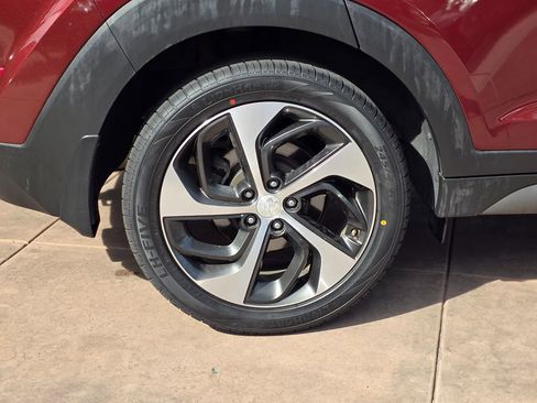 Used 2016 Hyundai Tucson Sport image 14