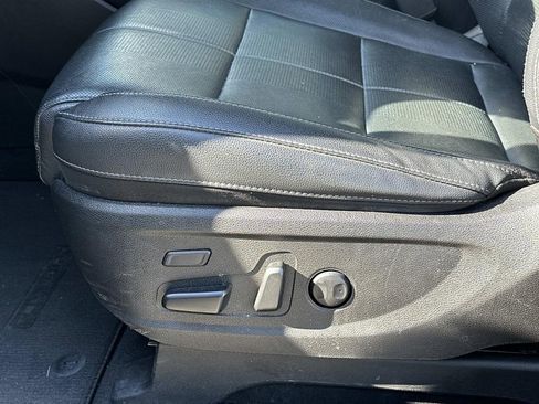 Used 2022 Kia Telluride SX w/ Towing Package AWD/4WD image 29