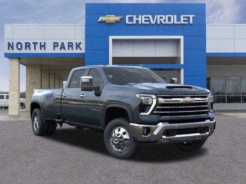 New 2026 Chevrolet Silverado 3500 LTZ w/ LTZ Plus Package AWD/4WD image 1