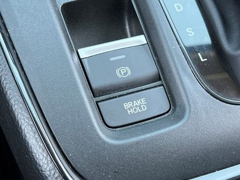 Used 2023 Honda CR-V EX image 25