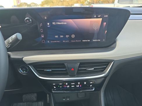 Used 2024 Buick Encore GX Avenir w/ Avenir Technology Package image 20