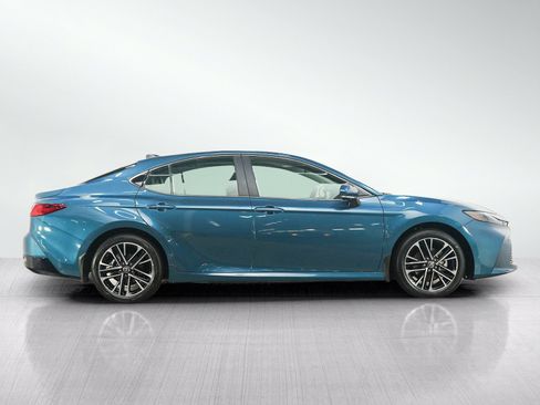 Used 2026 Toyota Camry XLE w/ Premium Plus Package AWD/4WD image 6